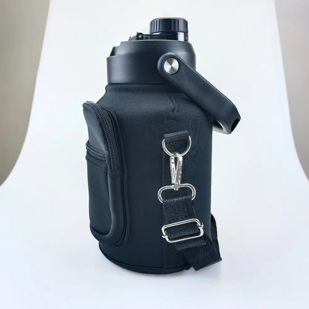 Portable Thermal Water Bottle Bag – Large Capacity Sleeve with Adjustable Shoulder Strap (Black)