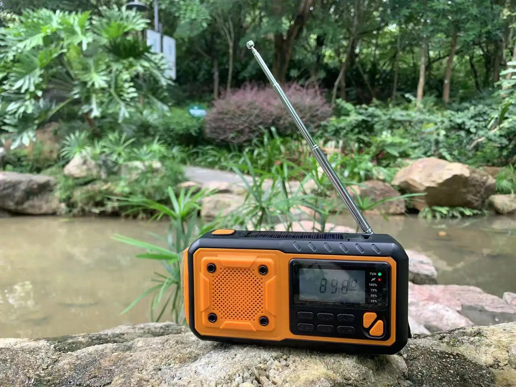 Sayin DAB+/FM Emergency Crank Radio – 5000mAh Solar Powered Bluetooth Speaker with Torch, SOS Alarm & Compass