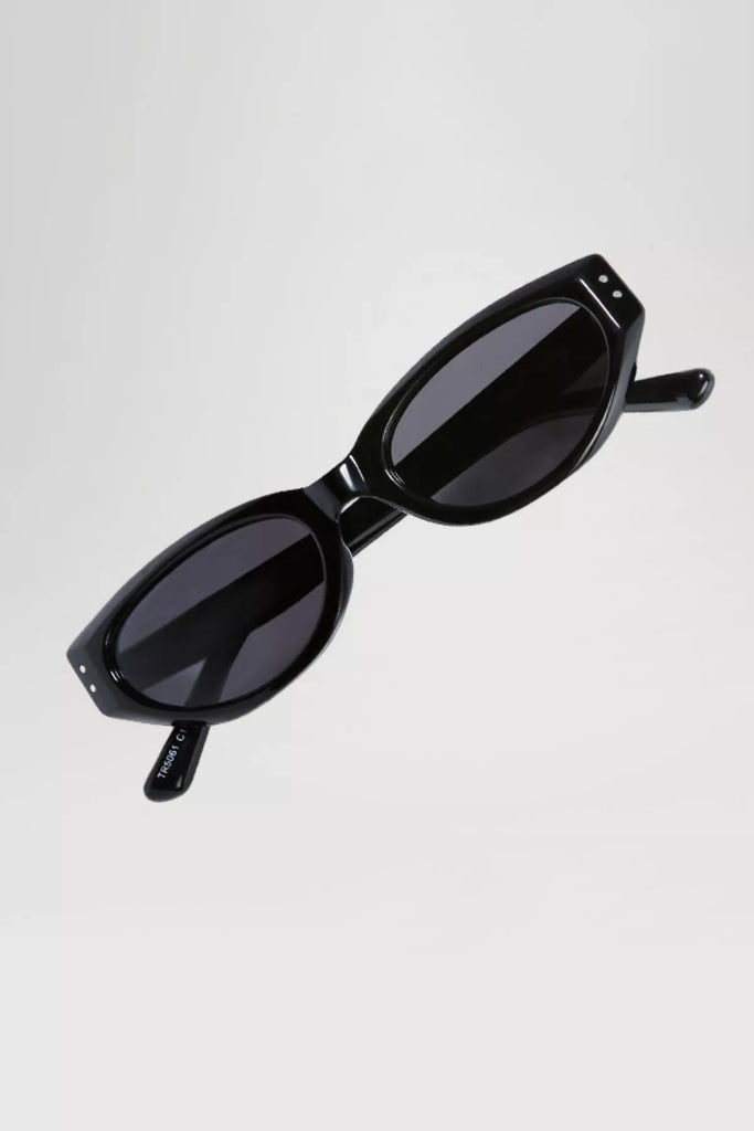 Retro Oval Frame Sunglasses