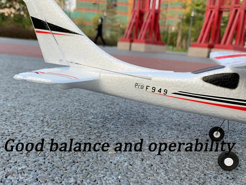 WLtoys F949 LCD RC Airplane Cessna 182 3D/6G 3CH Fixed Wing with Gyroscope Night Flight Ready