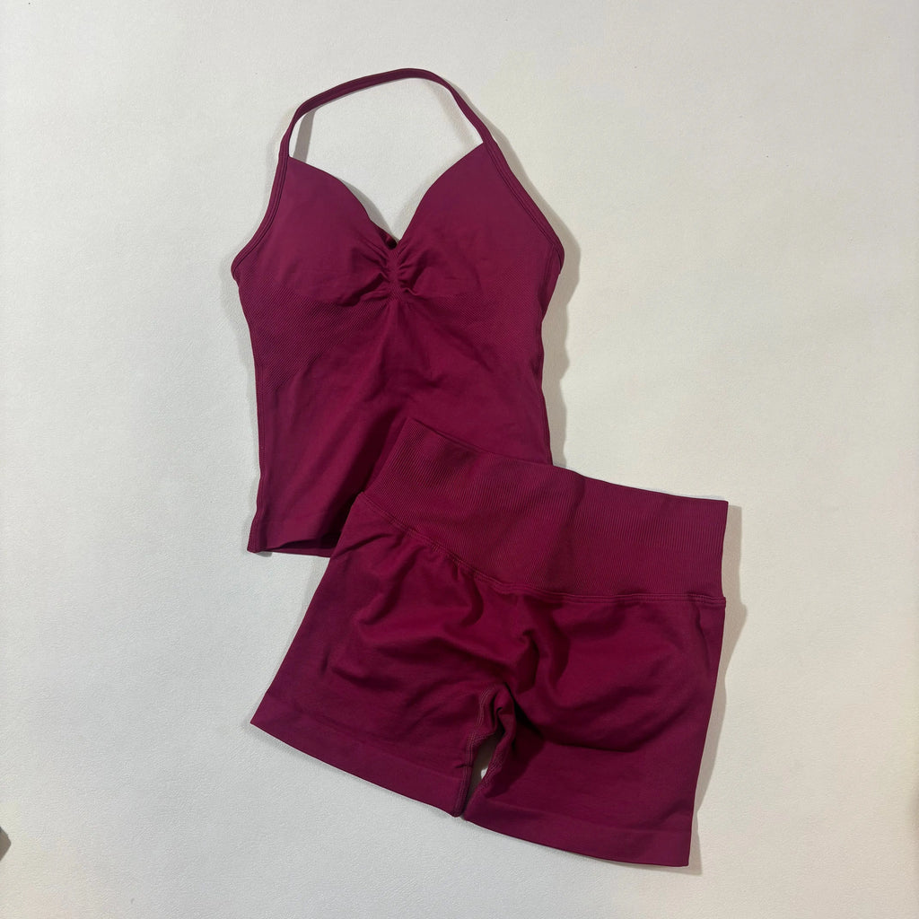Women’s Seamless Yoga Gym Set – Backless Tank Top & High Waist Scrunch Shorts (2PCS)