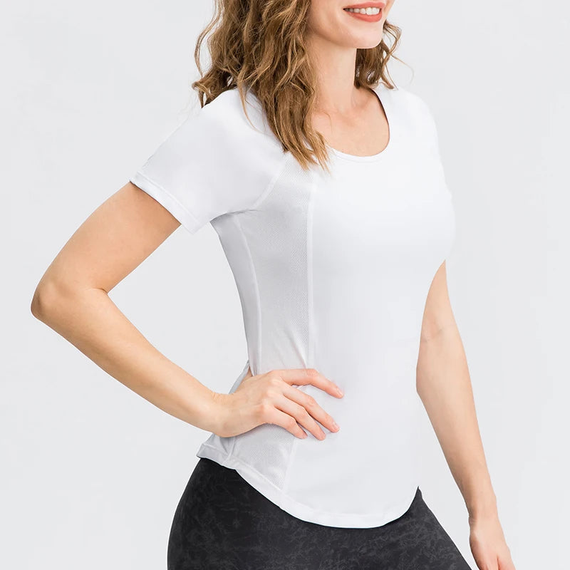 Women’s Breathable Quick-Dry Yoga Top – Short Sleeve Fitness & Workout T-Shirt