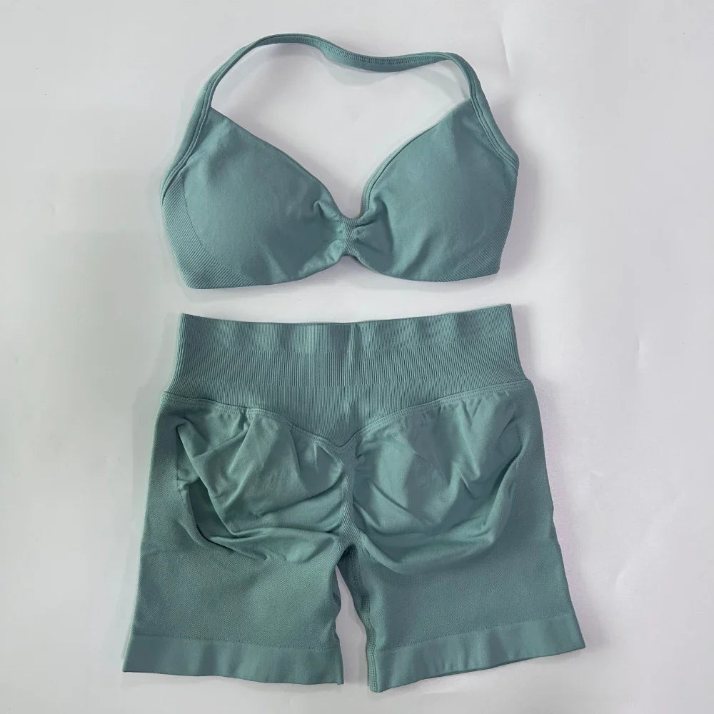 Women’s 2-Piece Seamless Gym Set – Strappy Yoga Bra & High-Waist Scrunch Shorts Workout Suit