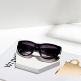 Retro Oval Frame Women’s Fashion Sunglasses UV400 Gradient Lens Lightweight TR90 Street Style – LT3515 thumbnail 4