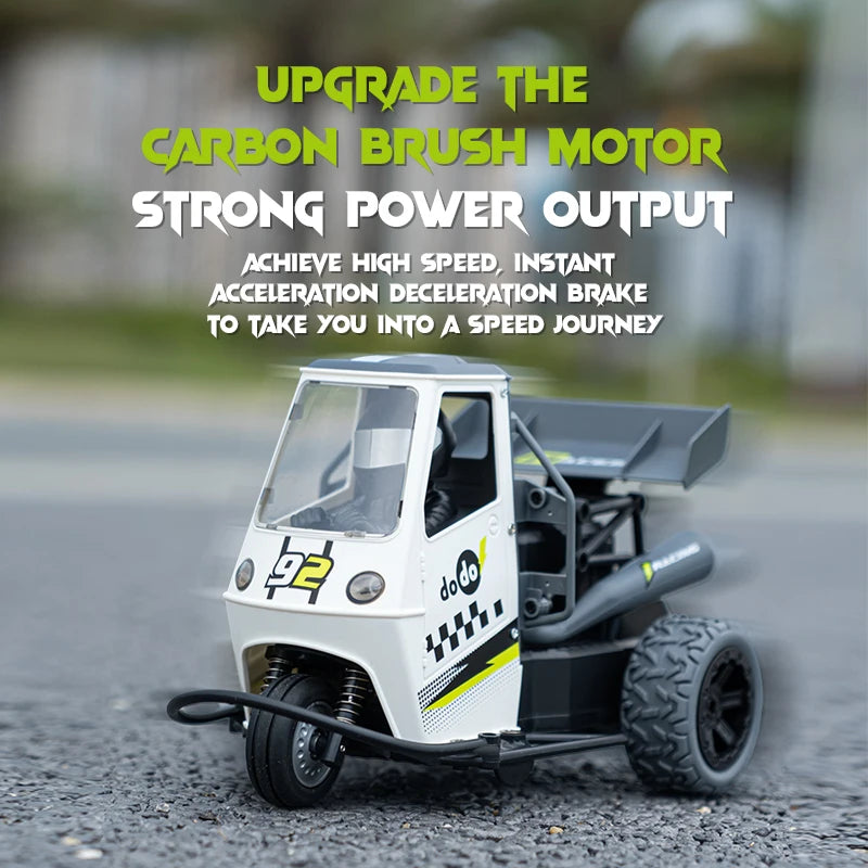 ZWN S810 Three-Wheel RC Car with Lights and Spray – 2.4G High-Speed Electric Remote Control Motorcycle Toy for Kids