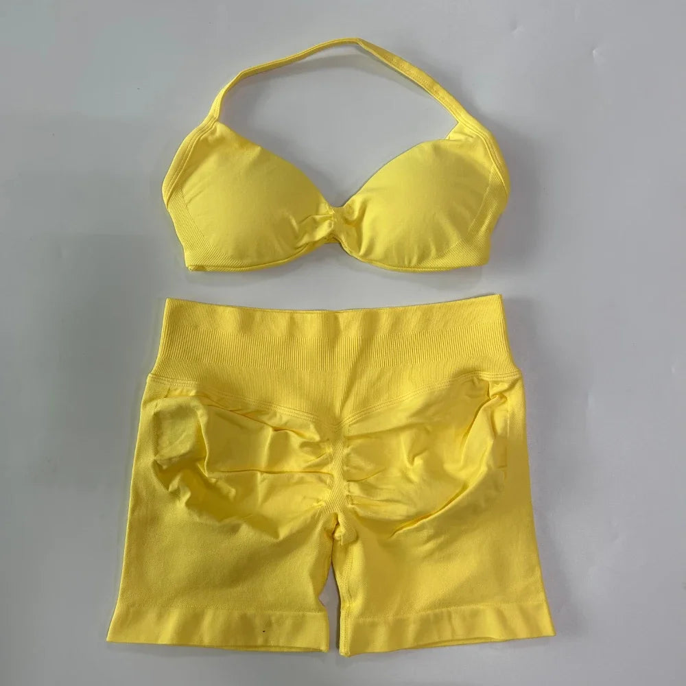Women’s 2-Piece Seamless Gym Set – Strappy Yoga Bra & High-Waist Scrunch Shorts Workout Suit