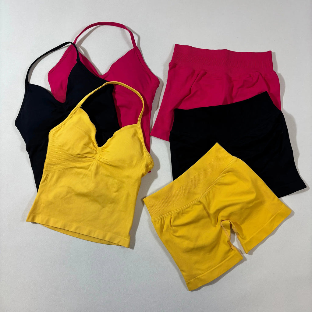 Women’s Seamless Yoga Gym Set – Backless Tank Top & High Waist Scrunch Shorts (2PCS)