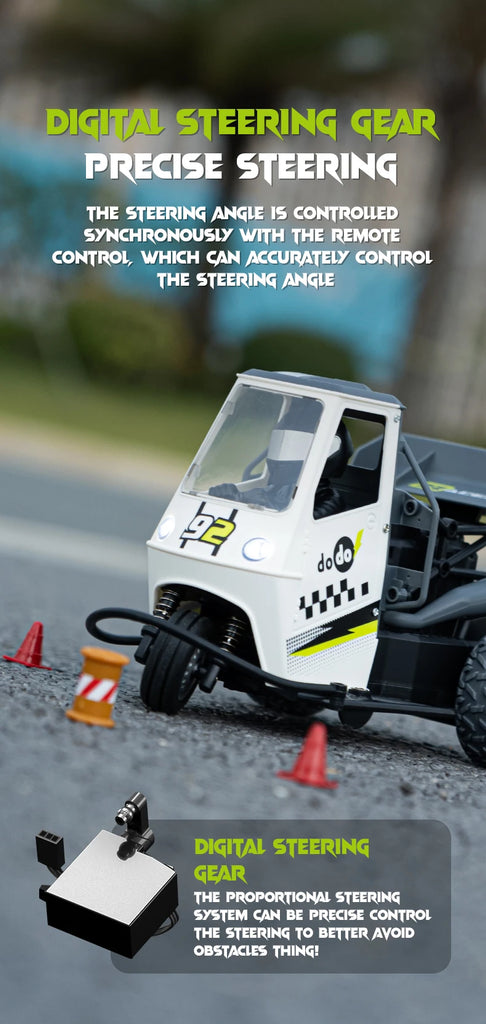ZWN S810 Three-Wheel RC Car with Lights and Spray – 2.4G High-Speed Electric Remote Control Motorcycle Toy for Kids