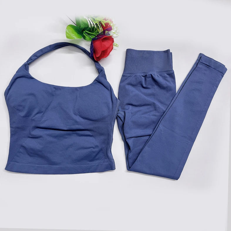 Impact Gym Set – Seamless Halter Top & High-Waist Sports Leggings Yoga Outfit (2-Piece)