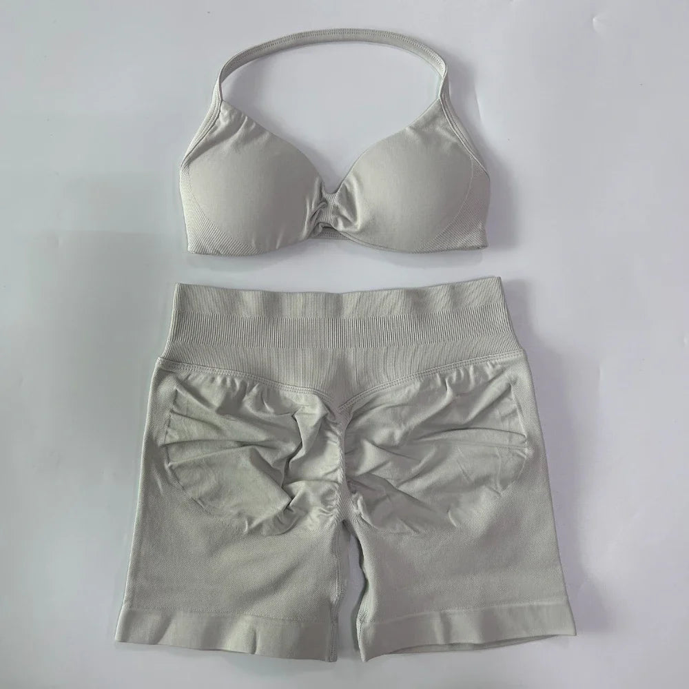 Women’s 2-Piece Seamless Gym Set – Strappy Yoga Bra & High-Waist Scrunch Shorts Workout Suit