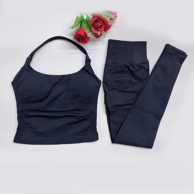 Impact Gym Set – Seamless Halter Top & High-Waist Sports Leggings Yoga Outfit (2-Piece)