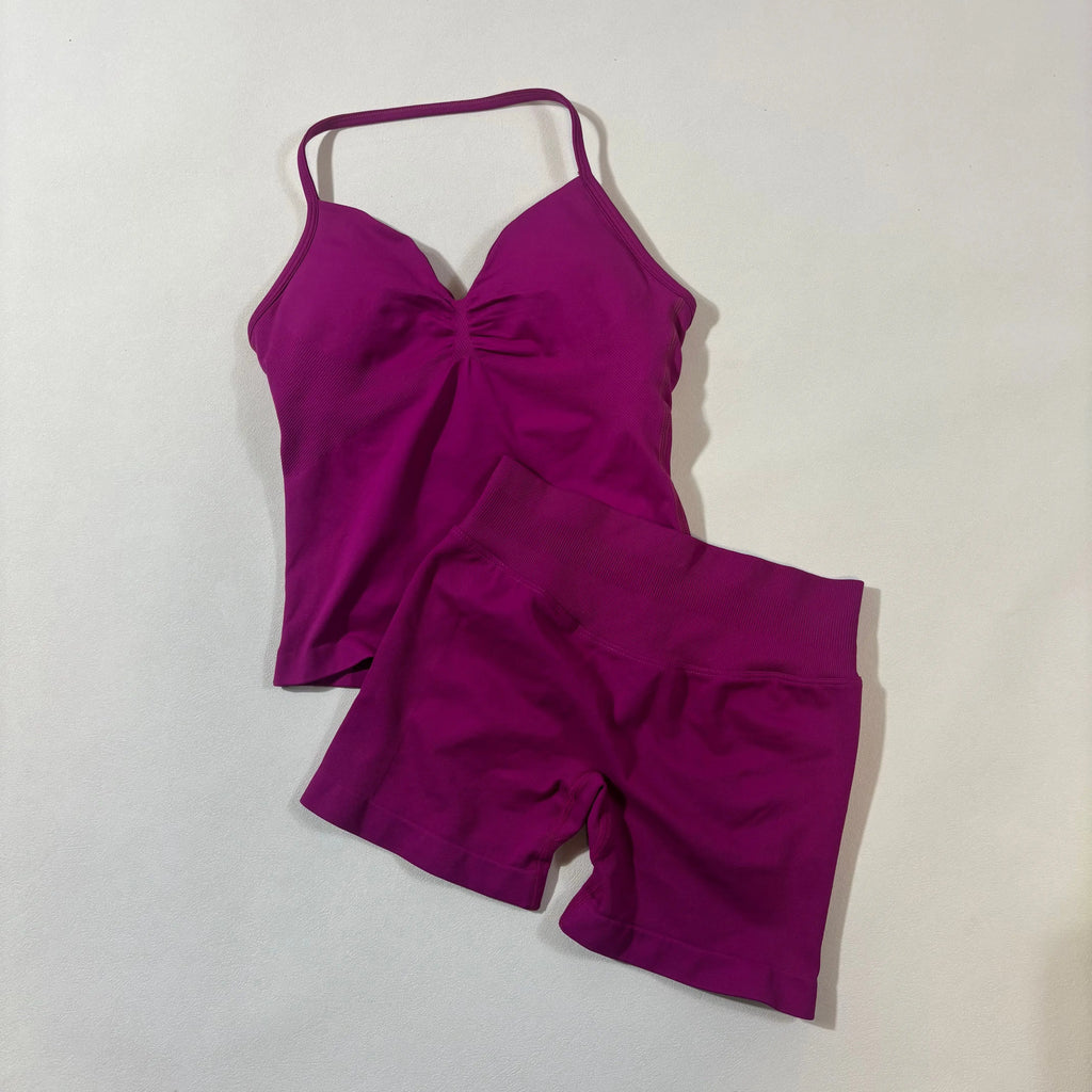 Women’s Seamless Yoga Gym Set – Backless Tank Top & High Waist Scrunch Shorts (2PCS)