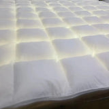 Winter Cotton Goose Down Quilt – Super Soft Fluffy Four Seasons Duvet, Queen & King Sizes, 220x240cm thumbnail 6