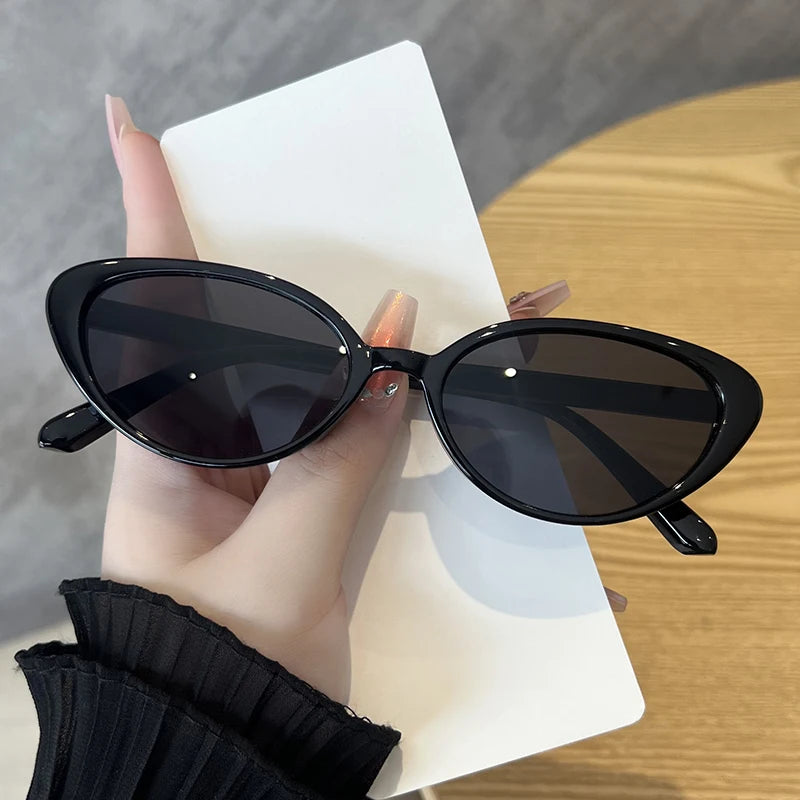 2pcs Retro Cat Eye Sunglasses for Women & Men – Rivet Triangle Fashion Sun Glasses, Multi-Color