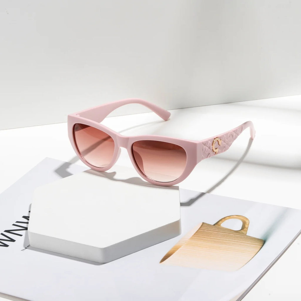 Retro Oval Frame Women’s Fashion Sunglasses UV400 Gradient Lens Lightweight TR90 Street Style – LT3515
