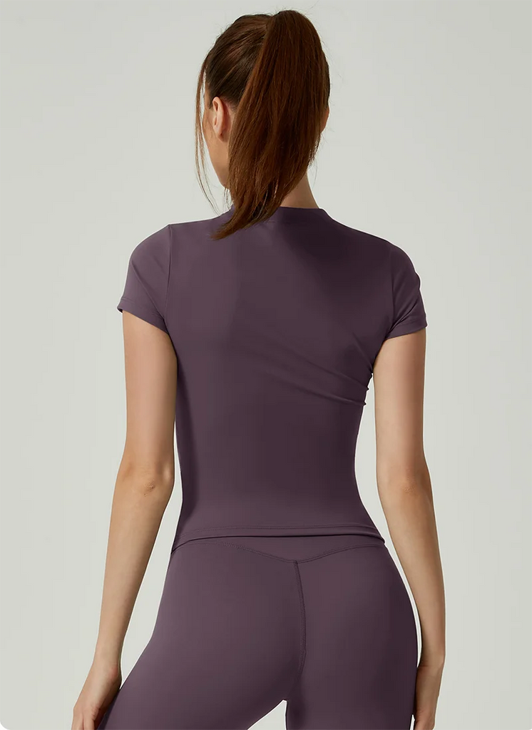 Women Seamless Yoga Top – Short Sleeve Fitness & Activewear Shirt