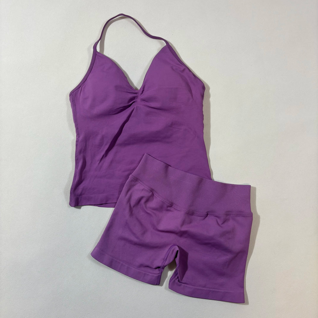 Women’s Seamless Yoga Gym Set – Backless Tank Top & High Waist Scrunch Shorts (2PCS)
