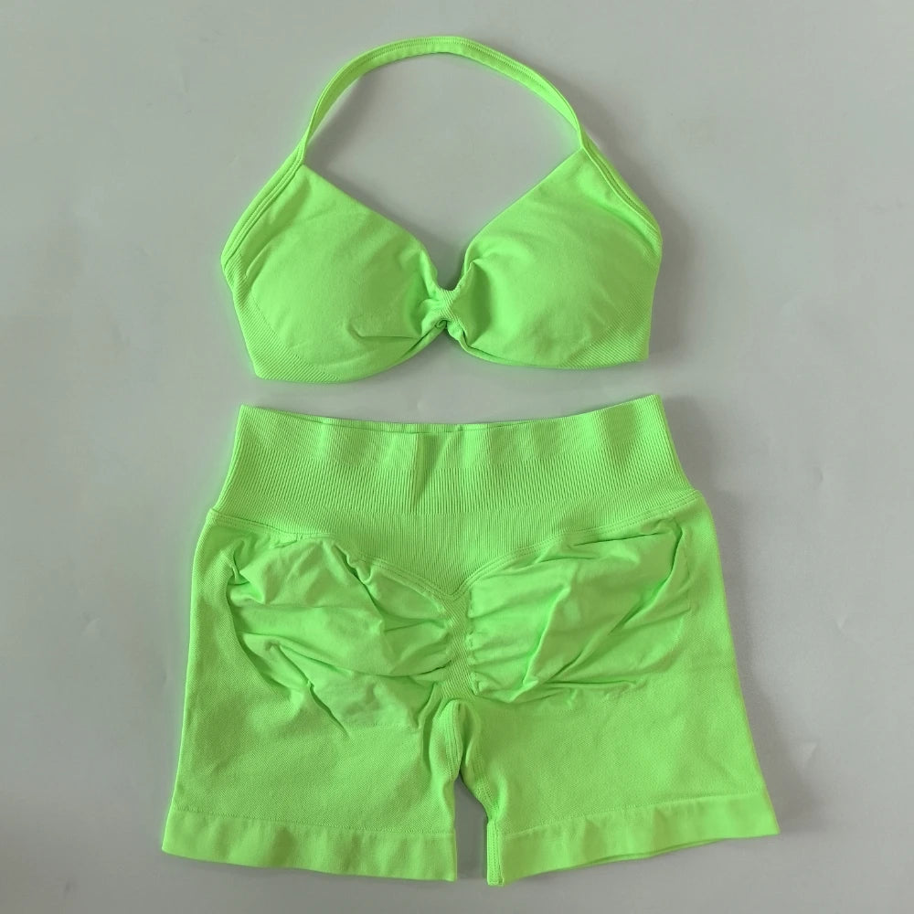 Women’s 2-Piece Seamless Gym Set – Strappy Yoga Bra & High-Waist Scrunch Shorts Workout Suit